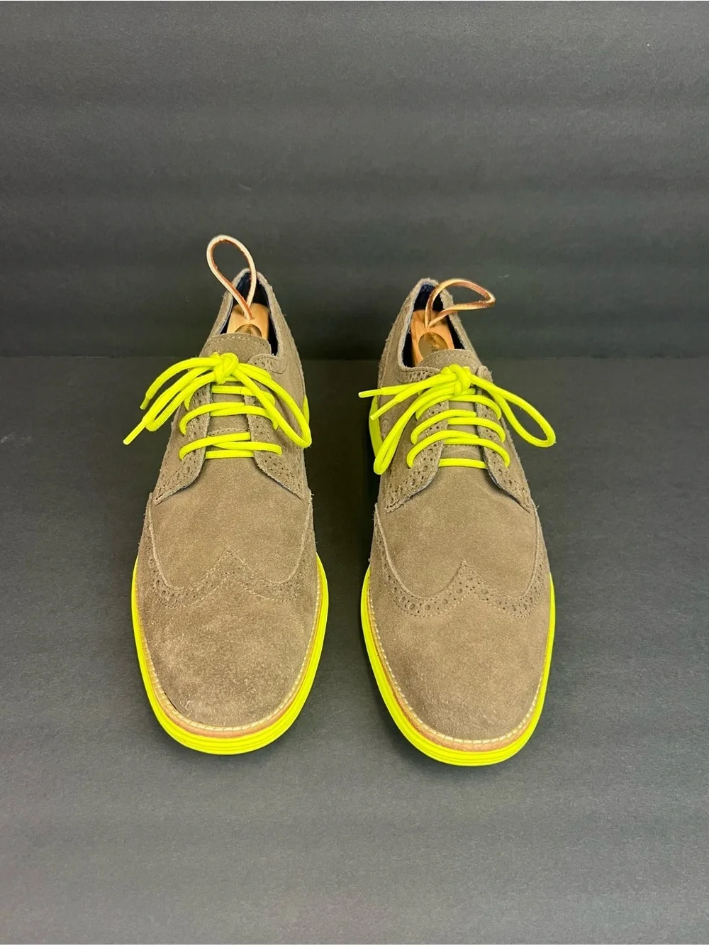 Cole Haan Men's LunarGrand Wingtip Derby Suede Brown US Size 10 Yellow